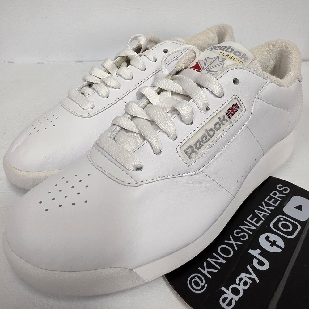 Reebok Princess Classic White Leather Sneakers Womens Size 6 2-1475